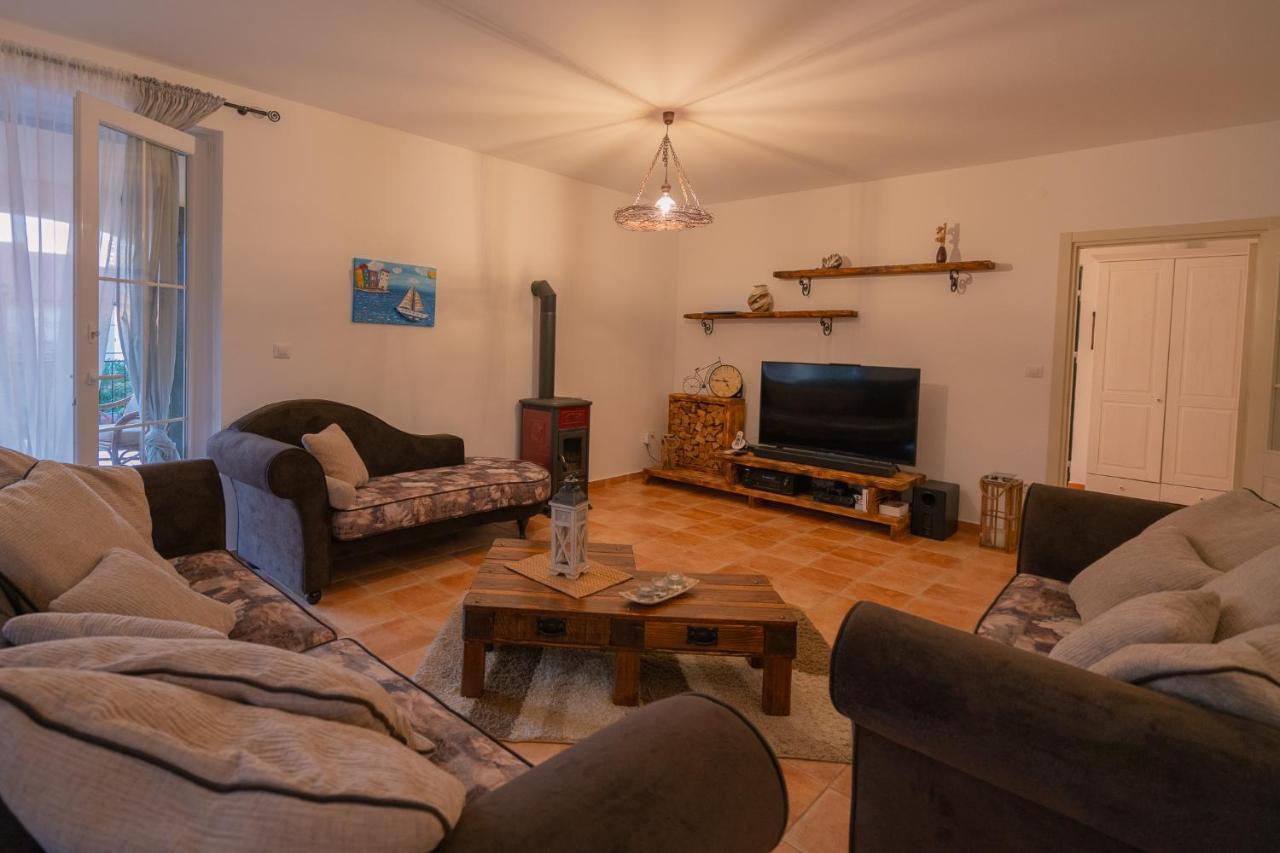 Villa Oasis Kostrena Exteriér fotografie